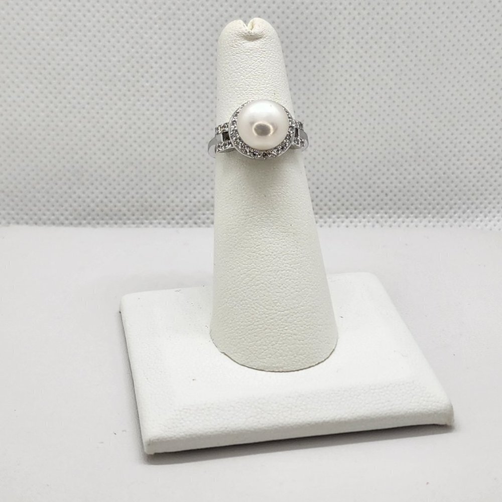 Brand New Sterling Silver 925 Pearl Round Ring - Picture 2 of 6